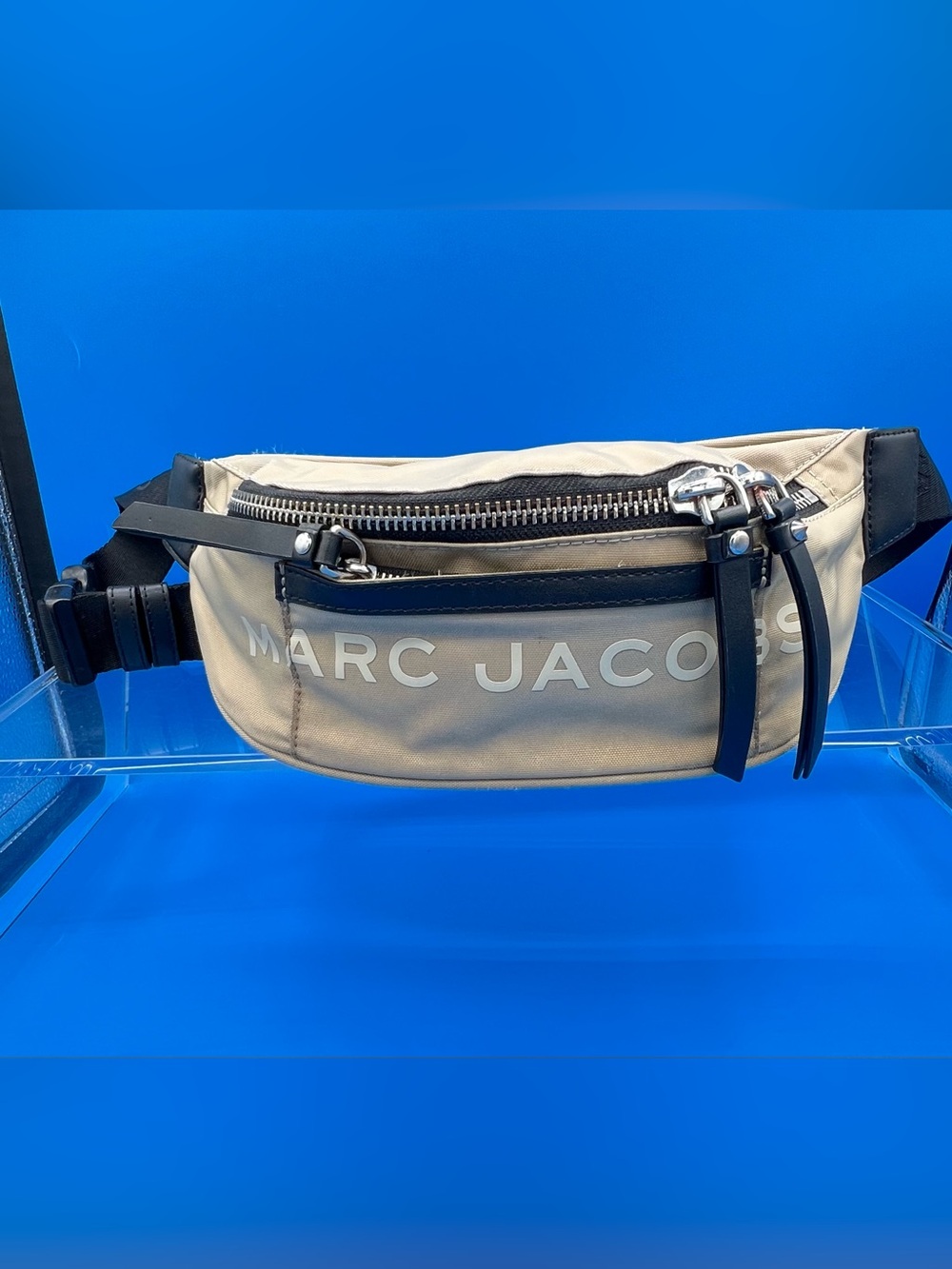 Marc Jacobs Carry-all Fanny Pack/ Belt Bag, Light Khaki